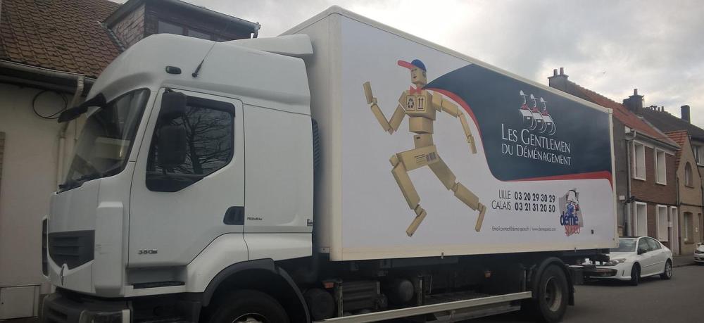 Camion de déménagement Démé-Speed